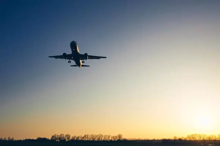 how-do-i-talk-to-a-human-at-iceland-air