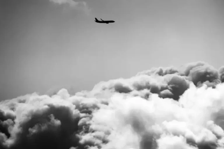 Can I cancel flight and get refund on Breeze?